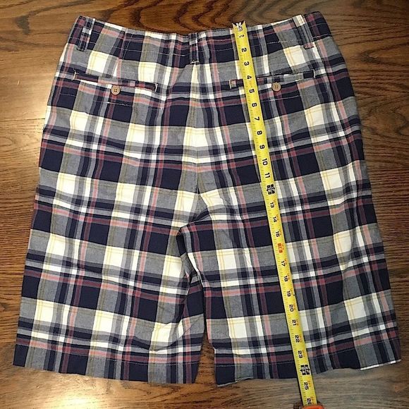 NAUTICA Mens Navy Blue Red White Plaid Flat Front Longer Length Shorts Sz 34 - Picture 2 of 8